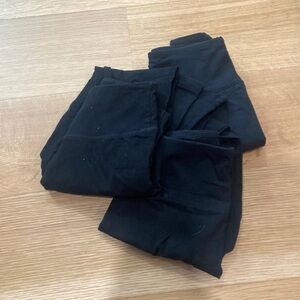 THREE PAIRS OF HOLLISTER LEGGINGS